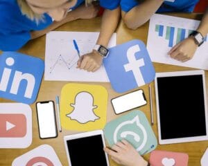 Sosyal Medya Yönetimi Nedir? Nasıl Yapılır?